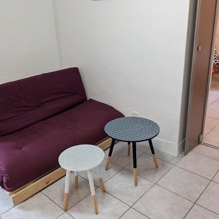 Au Petit Marcadal **Sanctuaires, Hopital, Gare** Daire Lourdes Dış mekan fotoğraf